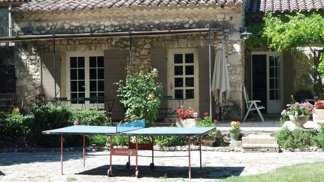 Mas Grimaud - Gite- Studio Et Chambres D'Hotes Familiales Eygalières Екстериор снимка